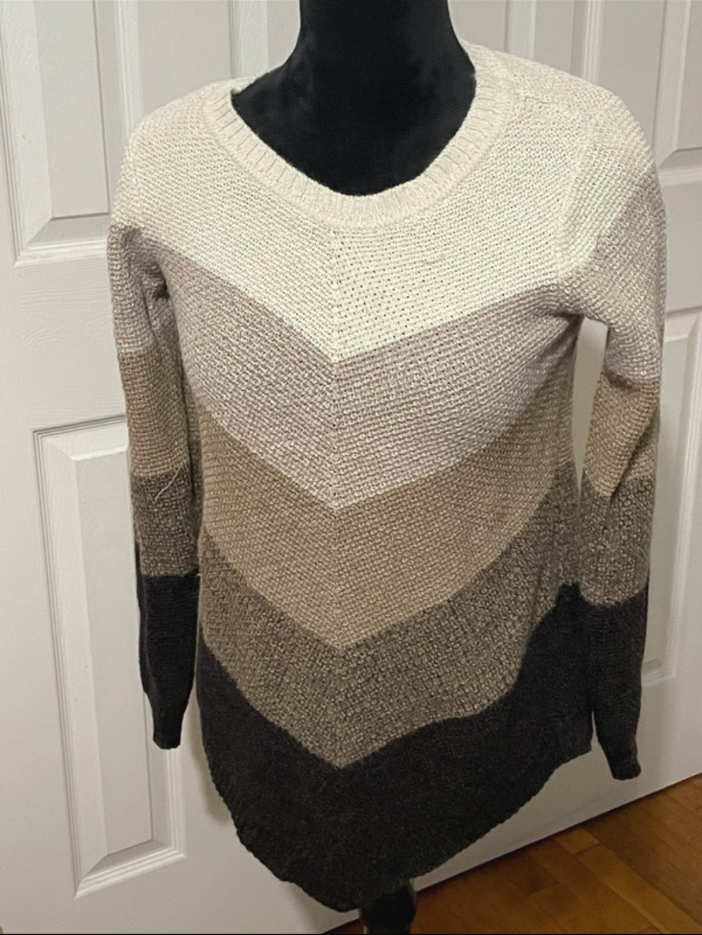 AGB Chevron Stripe Crewneck Sweater in Cream, Tan & Brown